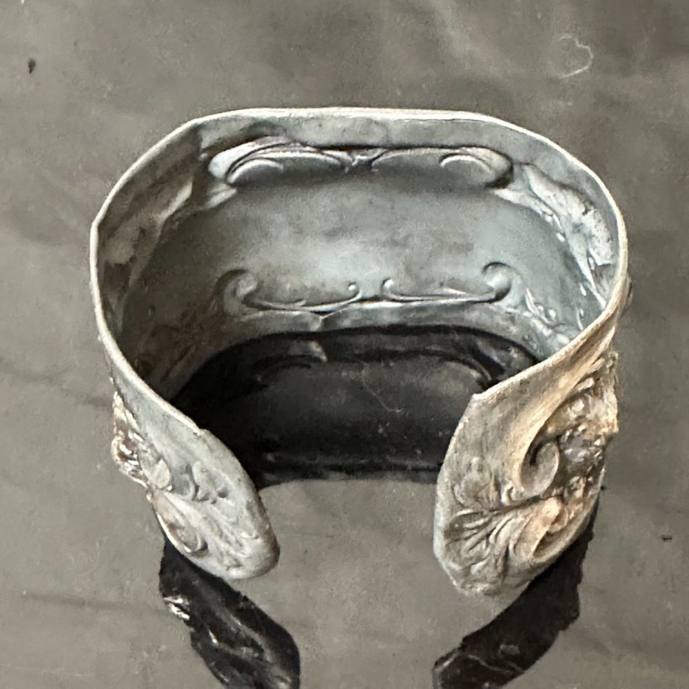 Jezlaine Cat Sterling Silver 925 Cuff Bracelet Victorian Floral Wallace Fish - Picture 5 of 7